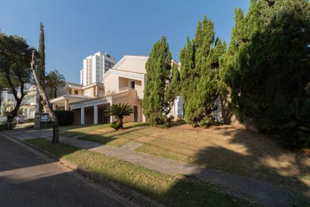 Casa de condomínio para alugar com 493m², 5 quartos e 6 vagasFachada