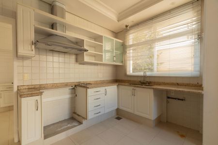 Casa de condomínio para alugar com 493m², 5 quartos e 6 vagasCozinha