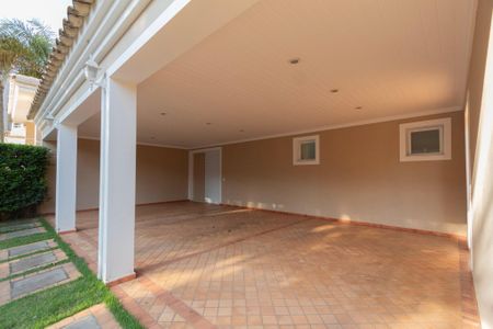 Casa de condomínio para alugar com 493m², 5 quartos e 6 vagasGaragem