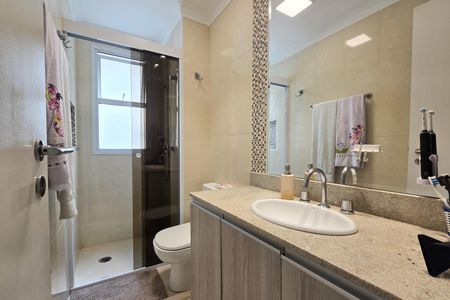 Apartamento à venda com 123m², 3 quartos e 2 vagas Apartamento à venda com 123m², 3 quartos e 2 vagasBanheiro Social