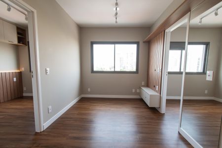 Sala de apartamento à venda com 2 quartos, 41m² em Jardim Aurélia, São Paulo