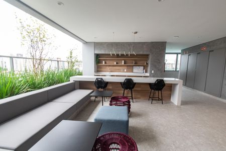 Apartamento à venda com 41m², 2 quartos e sem vagaÁrea comum