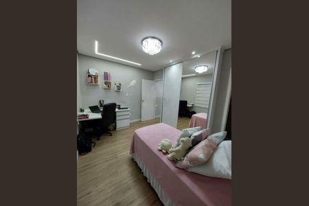 Casa à venda com 2 quartos, 134m² em Vila Carrão, São Paulo