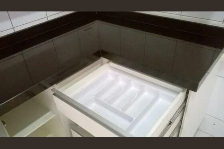 Apartamento à venda com 2 quartos, 52m² em Vila Camilópolis, Santo André