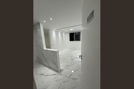 Apartamento à venda com 2 quartos, 42m² em Pechincha, Rio de Janeiro