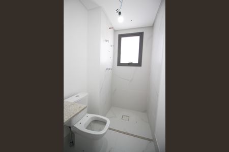 Apartamento à venda com 60m², 2 quartos e 1 vaga Apartamento à venda com 60m², 2 quartos e 1 vagaBanheiro da Suíte