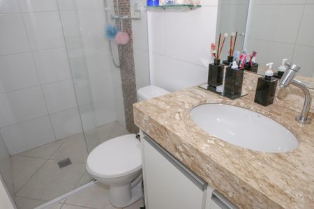 Apartamento à venda com 70m², 3 quartos e 2 vagasBanheiro Social