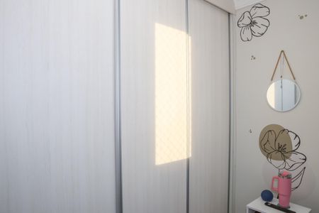 Apartamento à venda com 70m², 3 quartos e 2 vagasQuarto 2