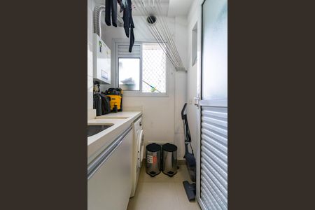 Apartamento à venda com 77m², 2 quartos e 1 vagaBanheiro