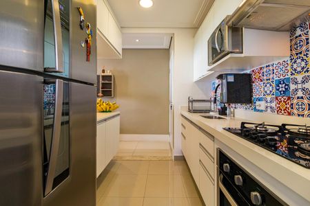 Apartamento à venda com 77m², 2 quartos e 1 vagaCozinha
