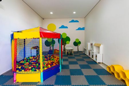 Apartamento à venda com 77m², 2 quartos e 1 vagaÁrea comum