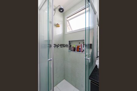 Apartamento à venda com 77m², 2 quartos e 1 vagaBanheiro do Quarto 2