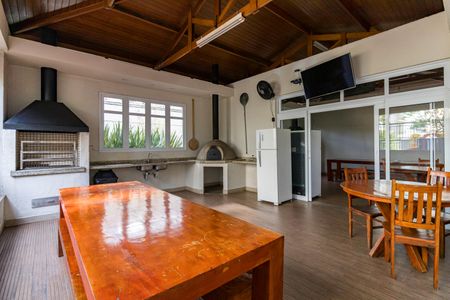 Apartamento à venda com 77m², 2 quartos e 1 vagaÁrea comum