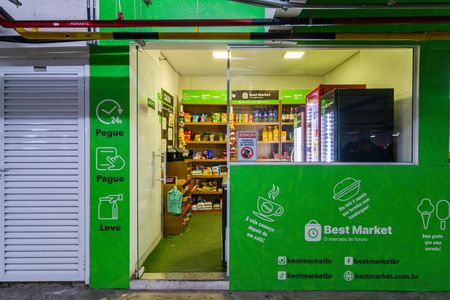 Apartamento à venda com 77m², 2 quartos e 1 vagaÁrea comum