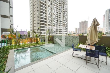 Apartamento à venda com 80m², 2 quartos e 1 vaga Apartamento à venda com 80m², 2 quartos e 1 vagaÁrea comum - Piscina