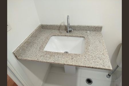 Apartamento à venda com 80m², 2 quartos e 1 vaga Apartamento à venda com 80m², 2 quartos e 1 vagaBanheiro 2 - suíte 2
