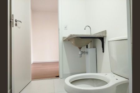 Apartamento à venda com 80m², 2 quartos e 1 vaga Apartamento à venda com 80m², 2 quartos e 1 vagaBanheiro 2 - suíte 2