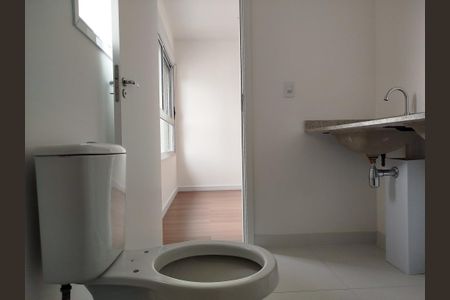 Apartamento à venda com 80m², 2 quartos e 1 vaga Apartamento à venda com 80m², 2 quartos e 1 vagaBanheiro 1 - suíte 1