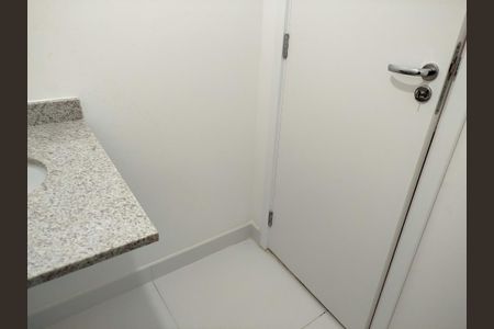 Apartamento à venda com 80m², 2 quartos e 1 vaga Apartamento à venda com 80m², 2 quartos e 1 vagaBanheiro 3 - Lavabo