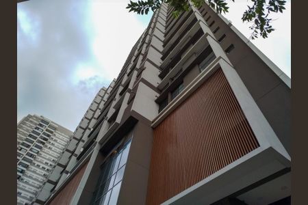 Apartamento à venda com 80m², 2 quartos e 1 vaga Apartamento à venda com 80m², 2 quartos e 1 vagaFachada