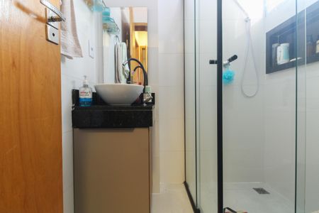 Apartamento à venda com 45m², 2 quartos e sem vagaBanheiro