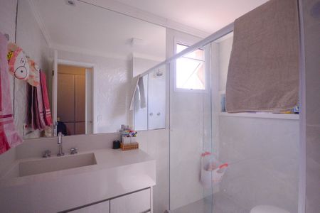 Apartamento à venda com 96m², 2 quartos e 2 vagasBanheiro da Suite 