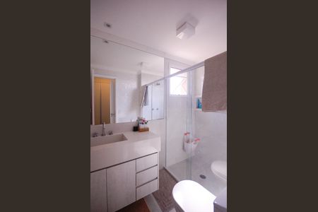 Apartamento à venda com 96m², 2 quartos e 2 vagasBanheiro da Suite 