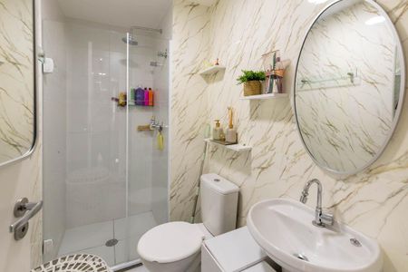 Apartamento à venda com 32m², 2 quartos e sem vaga Apartamento à venda com 32m², 2 quartos e sem vagaBanheiro