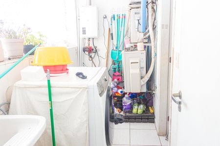 Apartamento para alugar com 124m², 5 quartos e 2 vagas Apartamento para alugar com 124m², 5 quartos e 2 vagasÁrea de Serviço