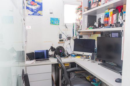 Apartamento para alugar com 124m², 5 quartos e 2 vagas Apartamento para alugar com 124m², 5 quartos e 2 vagasEscritório