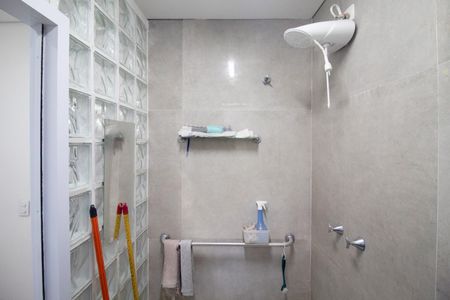 Casa à venda com 160m², 4 quartos e 1 vaga Casa à venda com 160m², 4 quartos e 1 vagaBanheiro Social