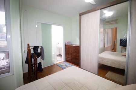 Casa à venda com 160m², 4 quartos e 1 vaga Casa à venda com 160m², 4 quartos e 1 vagaSuíte 2