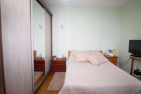 Casa à venda com 160m², 4 quartos e 1 vaga Casa à venda com 160m², 4 quartos e 1 vagaSuíte 2