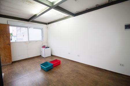 Casa à venda com 160m², 4 quartos e 1 vaga Casa à venda com 160m², 4 quartos e 1 vagaQuarto