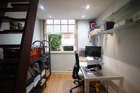 Casa à venda com 160m², 4 quartos e 1 vaga Casa à venda com 160m², 4 quartos e 1 vagaQuarto 3