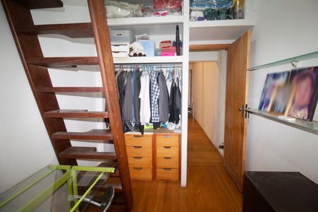 Casa à venda com 160m², 4 quartos e 1 vaga Casa à venda com 160m², 4 quartos e 1 vagaQuarto 2