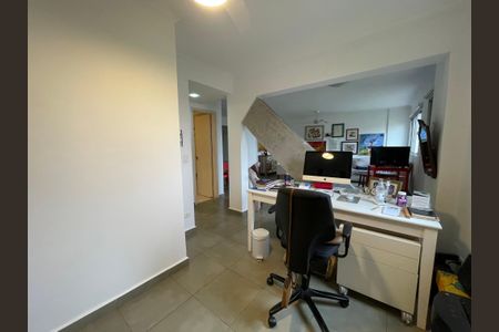 Apartamento à venda com 70m², 1 quarto e 1 vagaEscritório