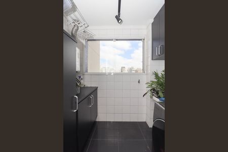 Apartamento à venda com 92m², 2 quartos e 2 vagas Apartamento à venda com 92m², 2 quartos e 2 vagasÁrea de Serviço