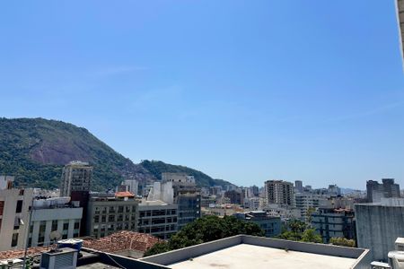 Apartamento à venda com 89m², 3 quartos e 2 vagas Apartamento à venda com 89m², 3 quartos e 2 vagasVista