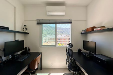 Apartamento à venda com 89m², 3 quartos e 2 vagas Apartamento à venda com 89m², 3 quartos e 2 vagasQuarto 2