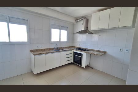 Apartamento à venda com 120m², 3 quartos e 2 vagasCozinha