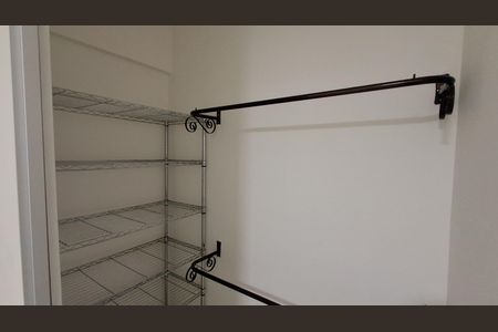 Apartamento à venda com 120m², 3 quartos e 2 vagasCloset da suíte