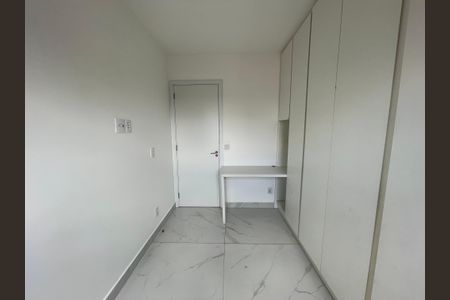 Apartamento à venda com 70m², 3 quartos e 1 vagaQuarto 2