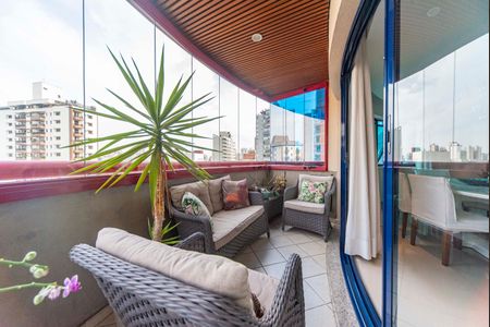 Apartamento para alugar com 209m², 4 quartos e 4 vagas Apartamento para alugar com 209m², 4 quartos e 4 vagasVaranda da Sala