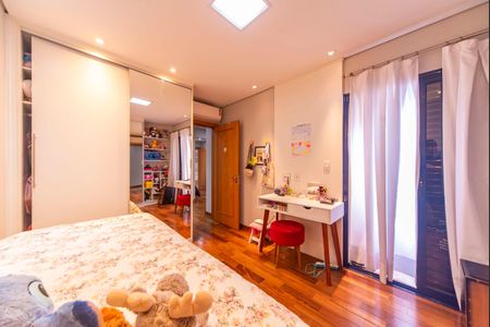 Apartamento para alugar com 209m², 4 quartos e 4 vagas Apartamento para alugar com 209m², 4 quartos e 4 vagasQuarto 2