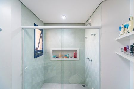 Apartamento para alugar com 209m², 4 quartos e 4 vagas Apartamento para alugar com 209m², 4 quartos e 4 vagasBanheiro do Quarto 1