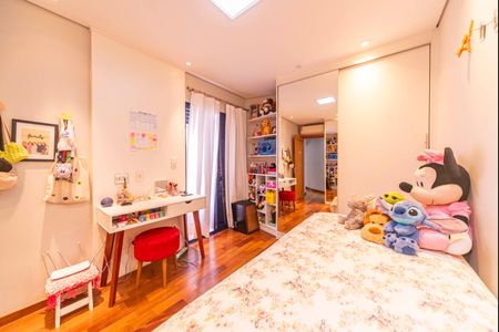 Apartamento para alugar com 209m², 4 quartos e 4 vagas Apartamento para alugar com 209m², 4 quartos e 4 vagasQuarto 2