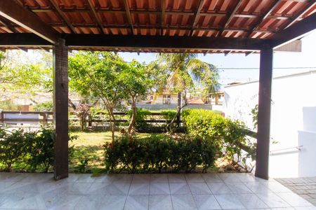 Casa à venda com 336m², 5 quartos e 4 vagasVista do Quarto 2