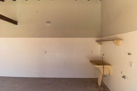 Casa à venda com 336m², 5 quartos e 4 vagasÁrea de Serviço