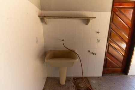 Casa à venda com 336m², 5 quartos e 4 vagasÁrea de Serviço